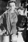 zasu_weidler_mrswiggs.jpg (22632 bytes)